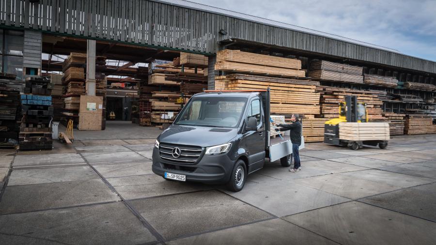  Mercedes-Benz Sprinter 316 CDI Pickup 2018 года  (WW) (фото 11 из 16)